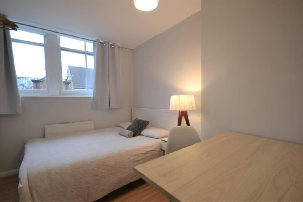 Stylish Budget 4 Bedroom Flat In Brick Lane Londres Exterior foto