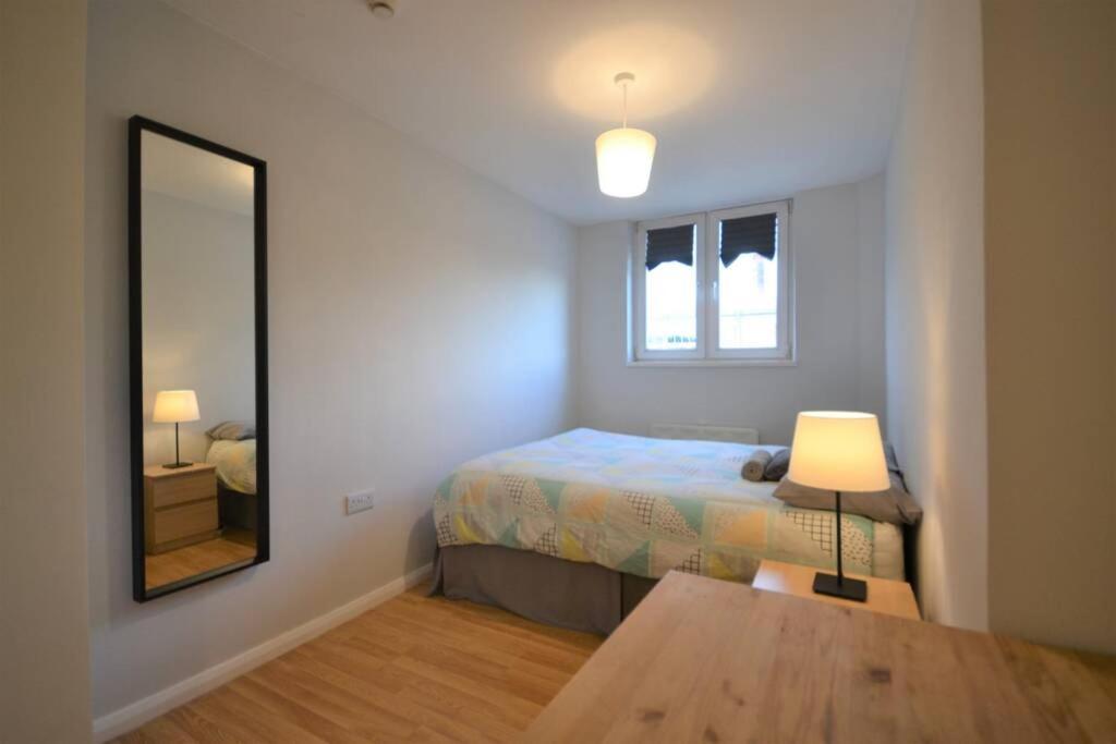 Stylish Budget 4 Bedroom Flat In Brick Lane Londres Exterior foto